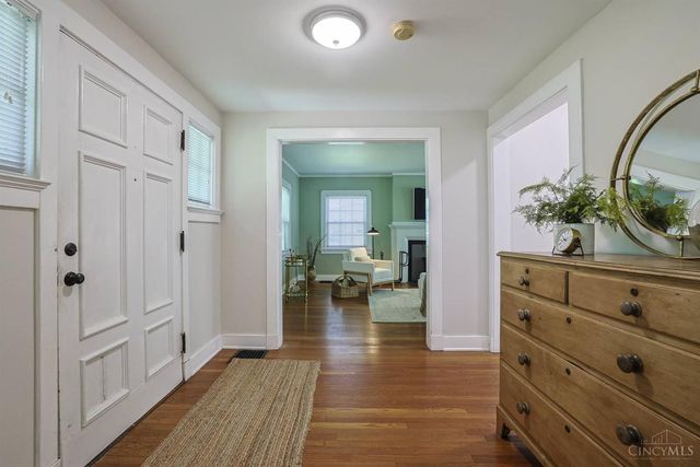 2873 Linwood Avenue, Cincinnati, OH 45208