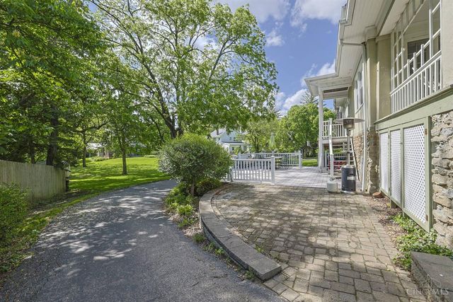 2873 Linwood Avenue, Cincinnati, OH 45208