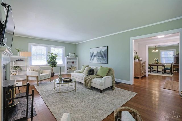 2873 Linwood Avenue, Cincinnati, OH 45208