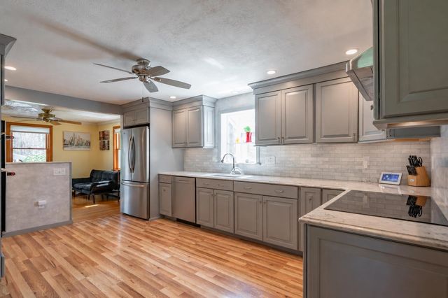 51 Walker Road, Danville, NH 03819