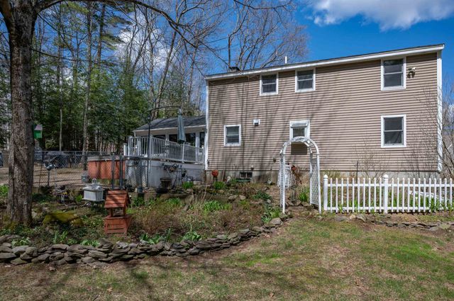 51 Walker Road, Danville, NH 03819