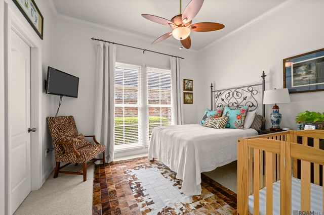 1204 E Lakeside Oaks Dr, Baton Rouge, LA 70810