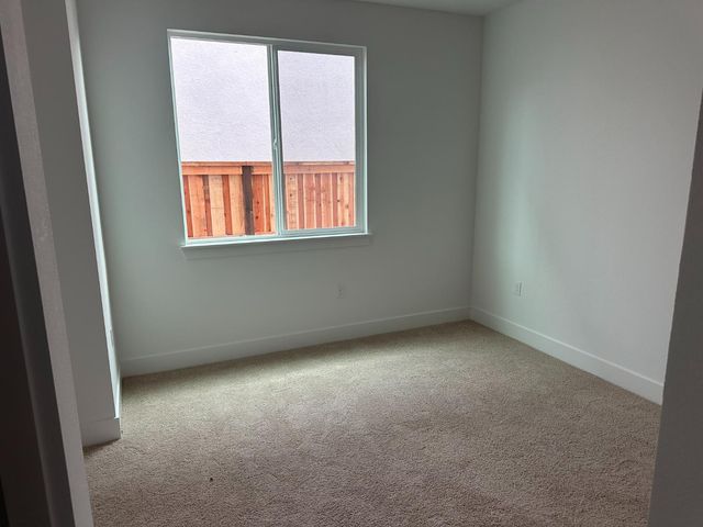 3190 Bosworth St, Lathrop, CA 95330