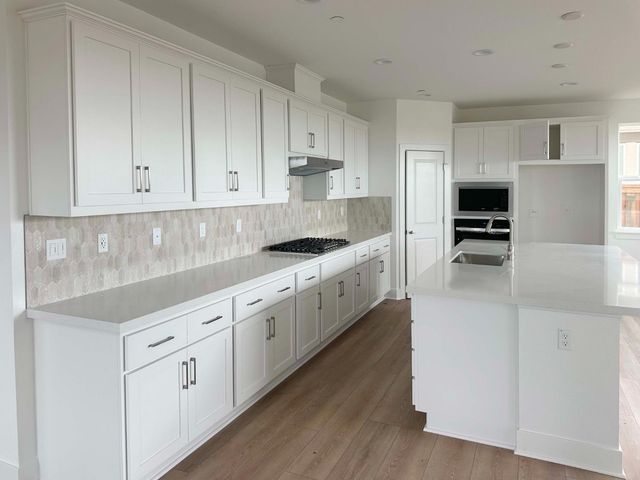 3190 Bosworth St, Lathrop, CA 95330