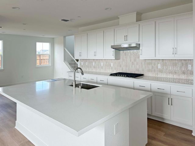 3190 Bosworth St, Lathrop, CA 95330