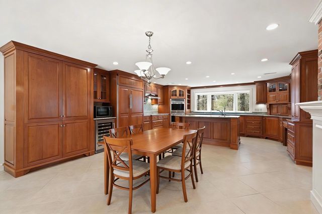 111 Hager St, Marlborough, MA 01752