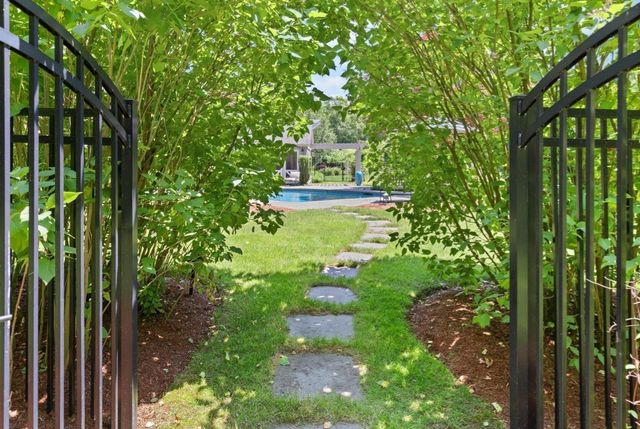 111 Hager St, Marlborough, MA 01752