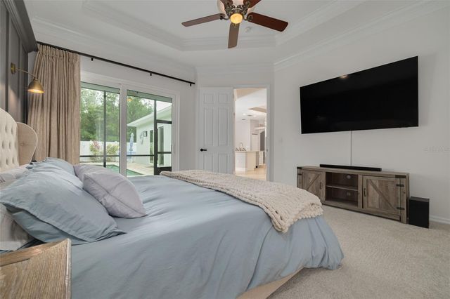 8253 WILD OAKS CIRCLE, Largo, FL 33773