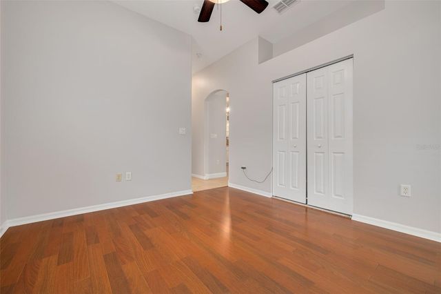 8253 WILD OAKS CIRCLE, Largo, FL 33773
