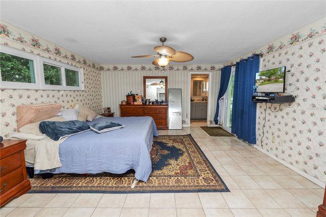 2010 MOSS COURT, Dunedin, FL 34698