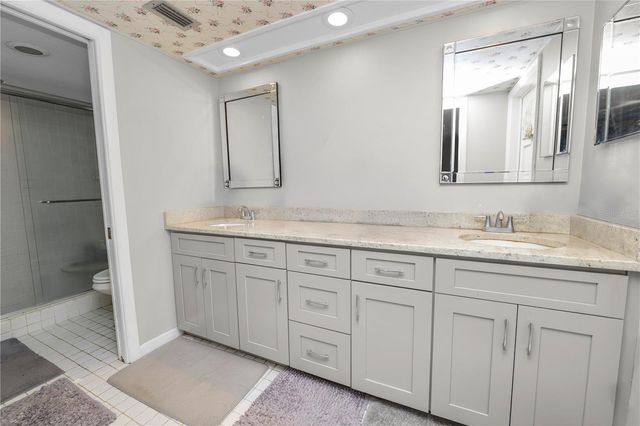 2010 MOSS COURT, Dunedin, FL 34698