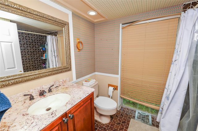2010 MOSS COURT, Dunedin, FL 34698