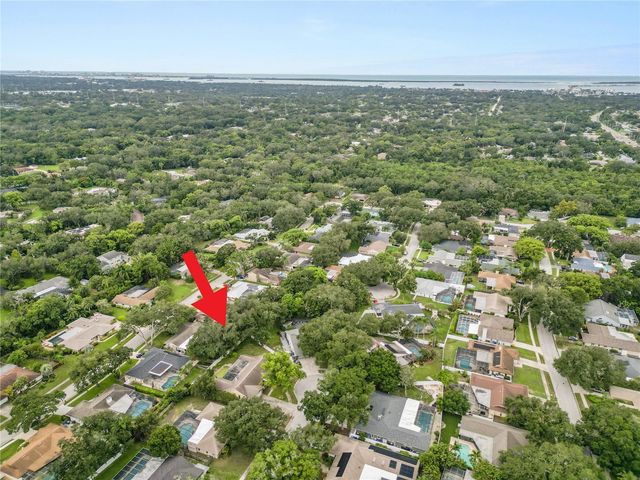 2010 MOSS COURT, Dunedin, FL 34698