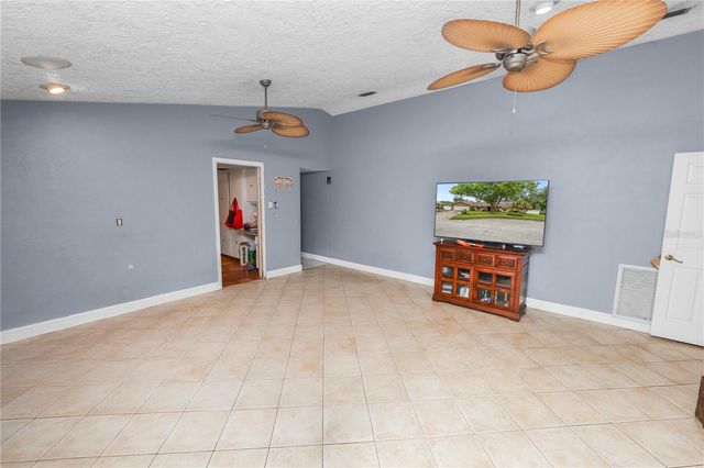 2010 MOSS COURT, Dunedin, FL 34698