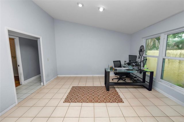 2010 MOSS COURT, Dunedin, FL 34698