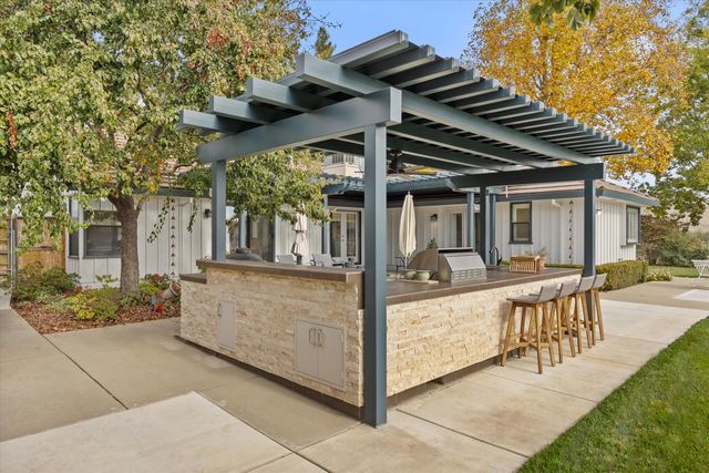 8454 Pass Rd, Sutter, CA 95982