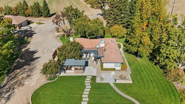8454 Pass Rd, Sutter, CA 95982