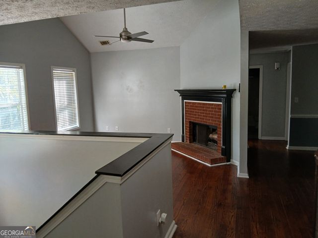 215 Forest Brook Drive, Covington, GA 30016