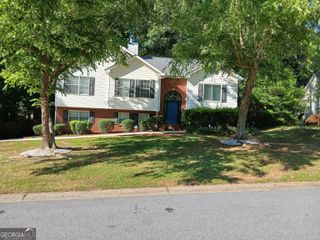 215 Forest Brook Drive, Covington, GA 30016