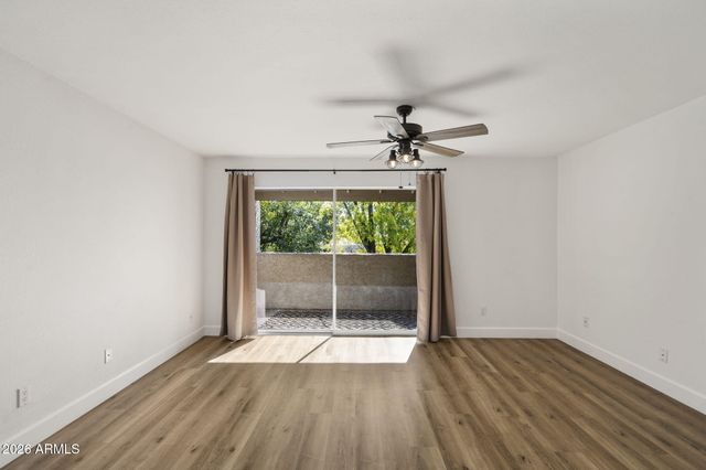 4554 E PARADISE VILLAGE Parkway N 203, Phoenix, AZ 85032