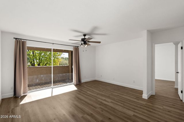 4554 E PARADISE VILLAGE Parkway N 203, Phoenix, AZ 85032