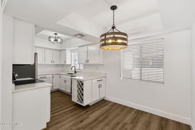 4554 E PARADISE VILLAGE Parkway N 203, Phoenix, AZ 85032