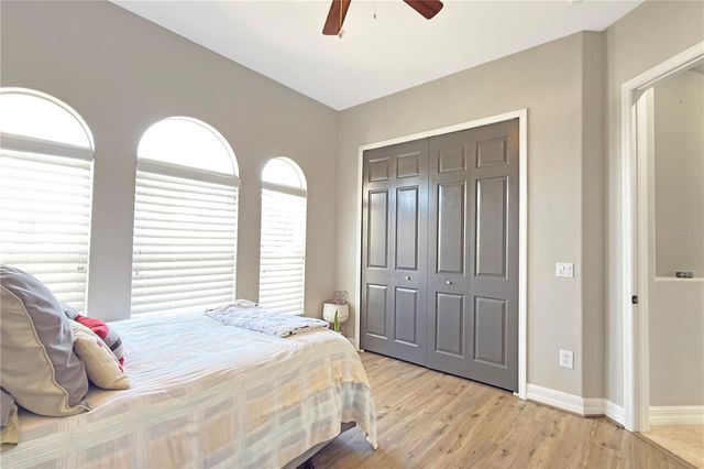8723 S LAKE CIRCLE, Fort Myers, FL 33908