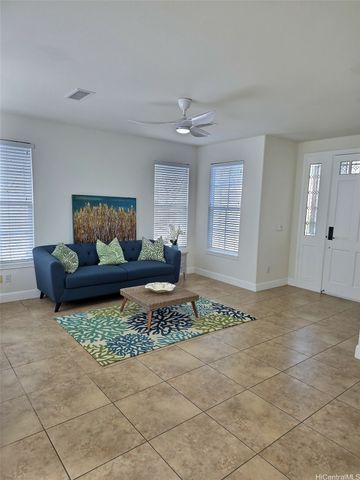 580 Lunalilo Home Road CO B302, Honolulu, HI 96825