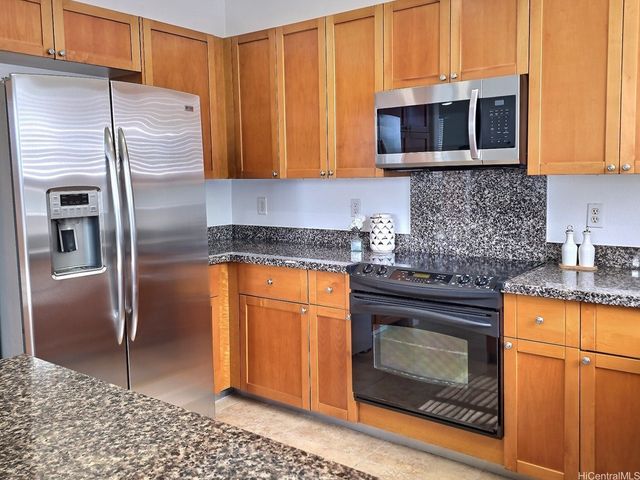 580 Lunalilo Home Road CO B302, Honolulu, HI 96825