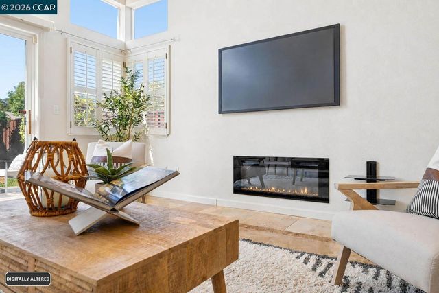 300 Fiddle Creek Pl, San Ramon, CA 94582
