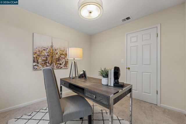 300 Fiddle Creek Pl, San Ramon, CA 94582