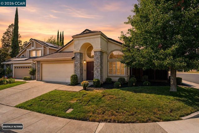300 Fiddle Creek Pl, San Ramon, CA 94582