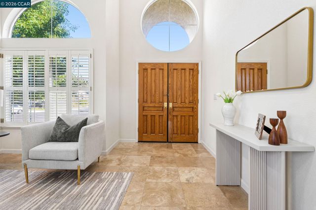 300 Fiddle Creek Pl, San Ramon, CA 94582