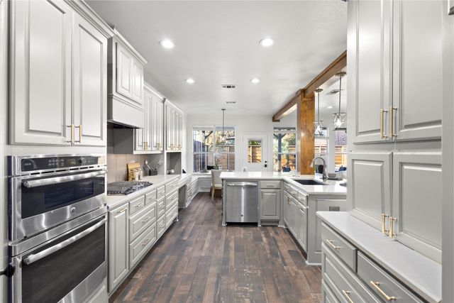12026 Yoakum Drive, Frisco, TX 75035