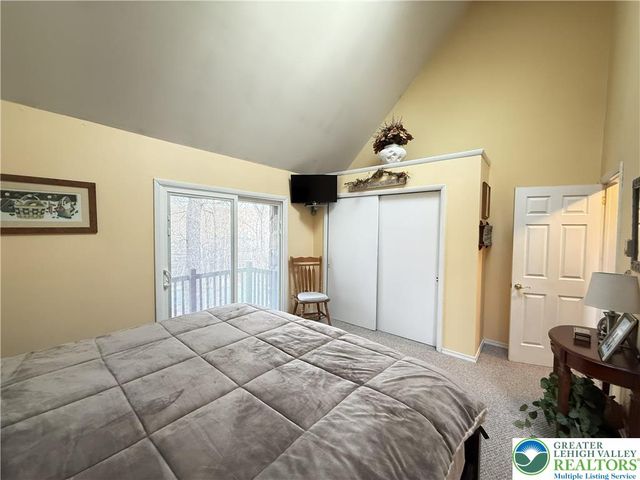 5933 Decker Road, Lehman Twp, PA 18324