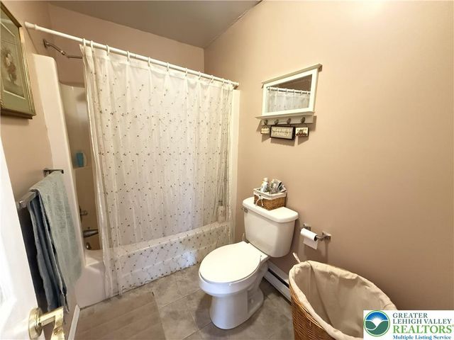 5933 Decker Road, Lehman Twp, PA 18324