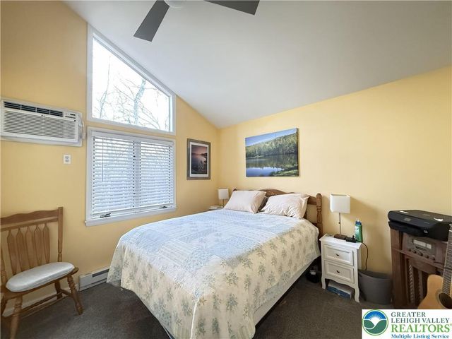 5933 Decker Road, Lehman Twp, PA 18324