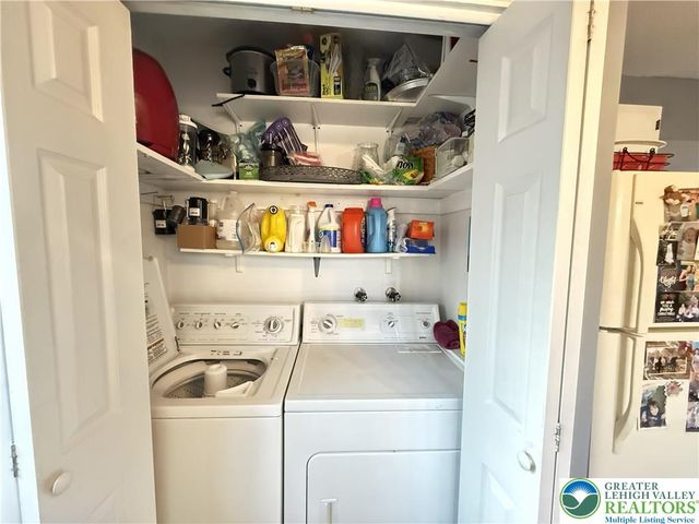 5933 Decker Road, Lehman Twp, PA 18324