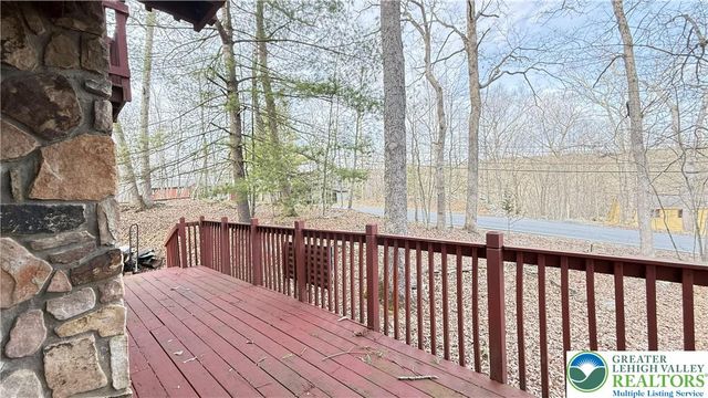 5933 Decker Road, Lehman Twp, PA 18324