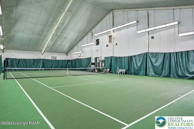 5933 Decker Road, Lehman Twp, PA 18324