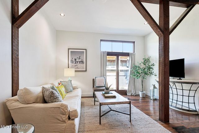 301 S Toulme Street, 103, Bay Saint Louis, MS 39520