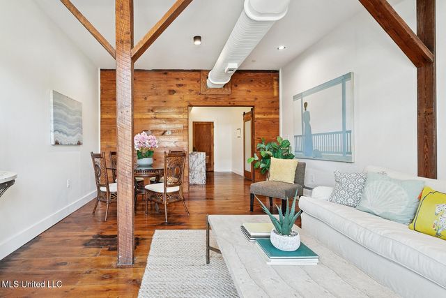 301 S Toulme Street, 103, Bay Saint Louis, MS 39520