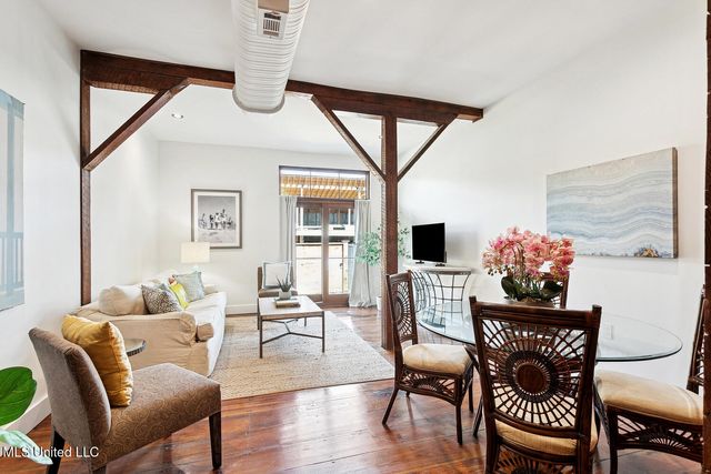 301 S Toulme Street, 103, Bay Saint Louis, MS 39520