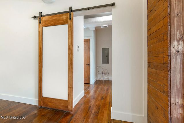 301 S Toulme Street, 103, Bay Saint Louis, MS 39520