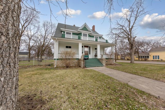 504 7th Street NW, Faribault, MN 55021