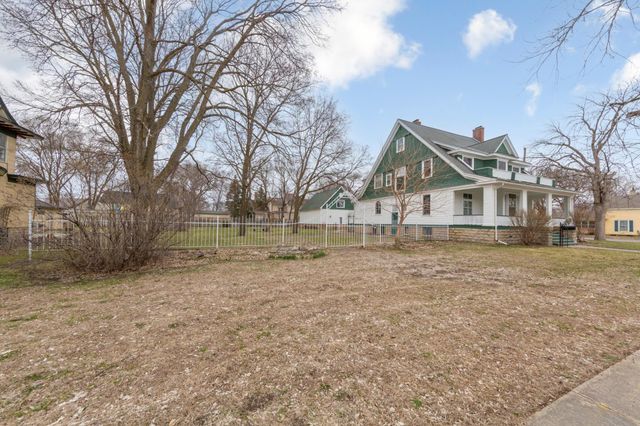 504 7th Street NW, Faribault, MN 55021