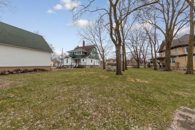 504 7th Street NW, Faribault, MN 55021