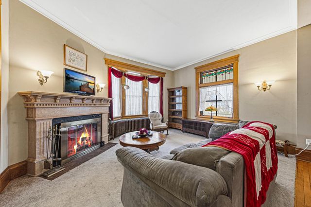 504 7th Street NW, Faribault, MN 55021