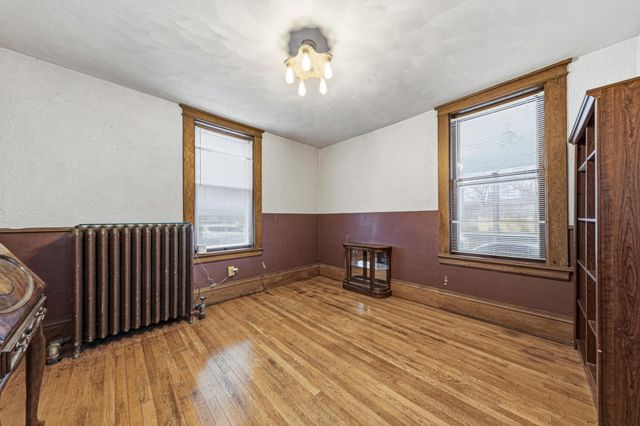 504 7th Street NW, Faribault, MN 55021
