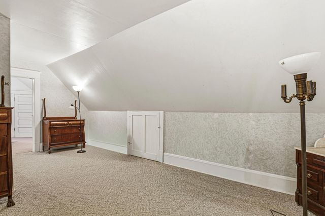 504 7th Street NW, Faribault, MN 55021